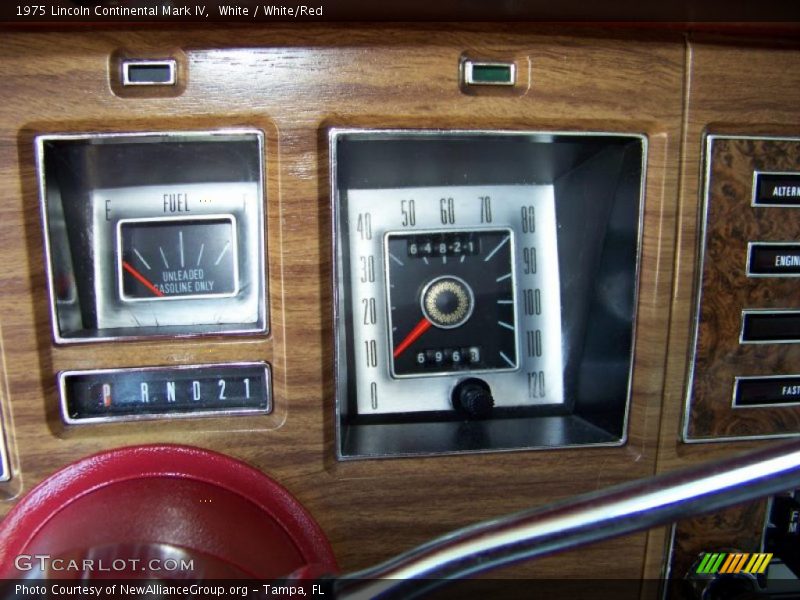 White / White/Red 1975 Lincoln Continental Mark IV