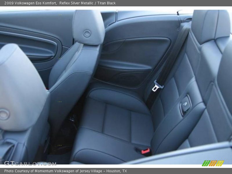 Reflex Silver Metallic / Titan Black 2009 Volkswagen Eos Komfort