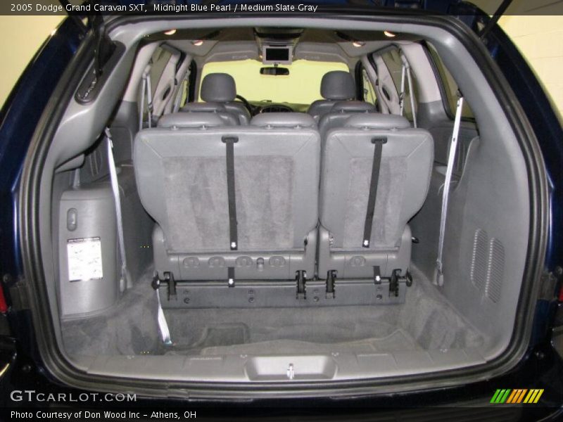 Midnight Blue Pearl / Medium Slate Gray 2005 Dodge Grand Caravan SXT