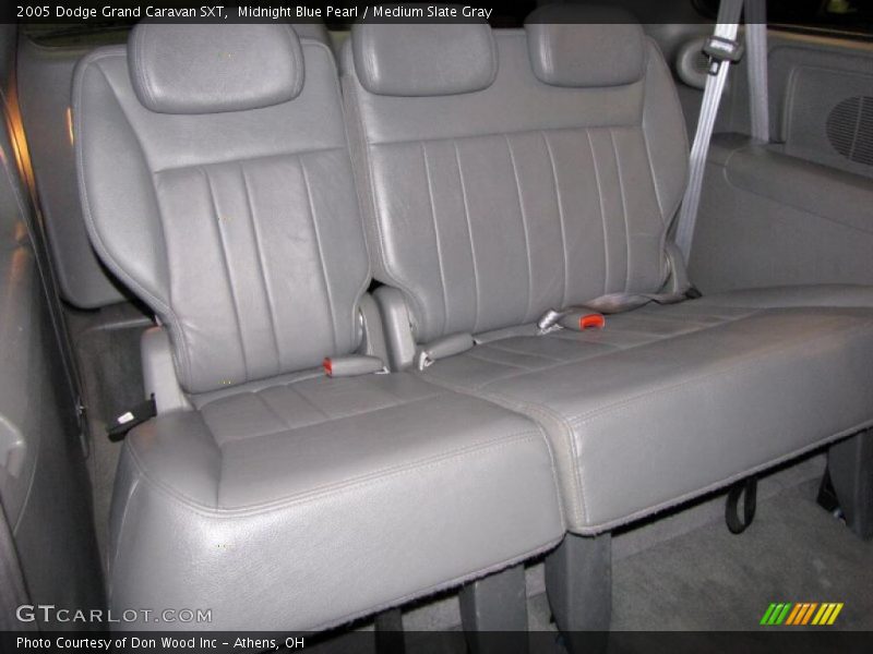 Midnight Blue Pearl / Medium Slate Gray 2005 Dodge Grand Caravan SXT