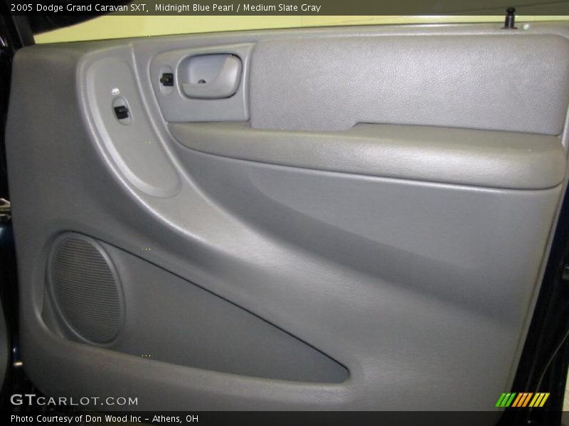 Midnight Blue Pearl / Medium Slate Gray 2005 Dodge Grand Caravan SXT