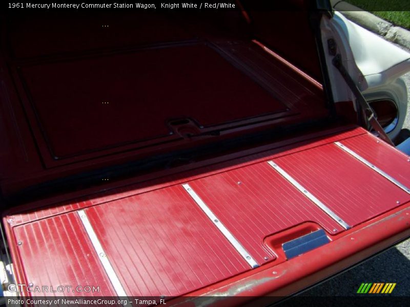 Knight White / Red/White 1961 Mercury Monterey Commuter Station Wagon