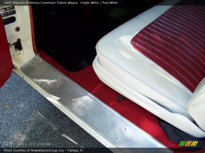 Knight White / Red/White 1961 Mercury Monterey Commuter Station Wagon