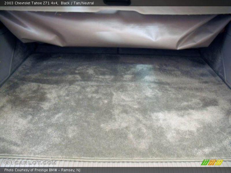 Black / Tan/Neutral 2003 Chevrolet Tahoe Z71 4x4