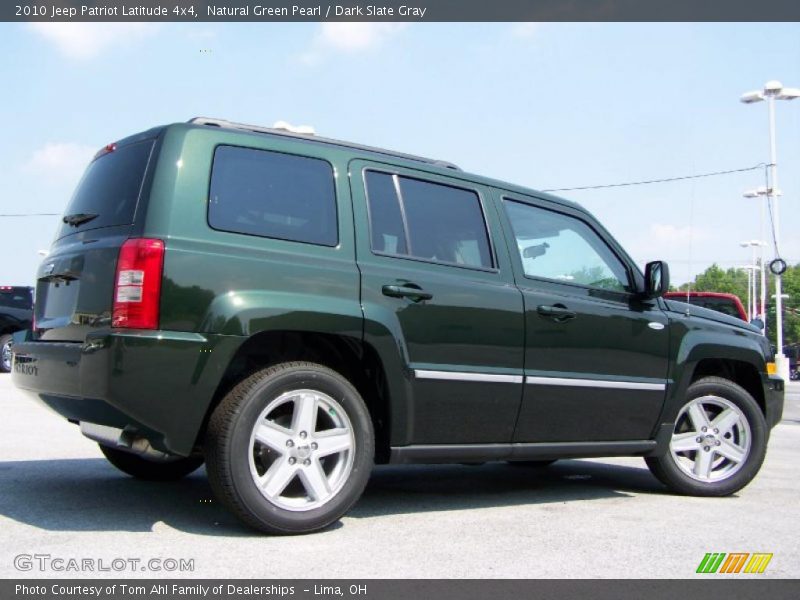 Natural Green Pearl / Dark Slate Gray 2010 Jeep Patriot Latitude 4x4