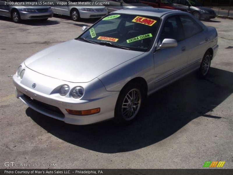 Vogue Silver Metallic / Graphite 2000 Acura Integra LS Sedan