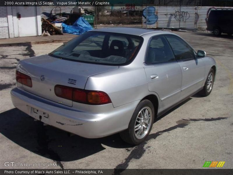 Vogue Silver Metallic / Graphite 2000 Acura Integra LS Sedan