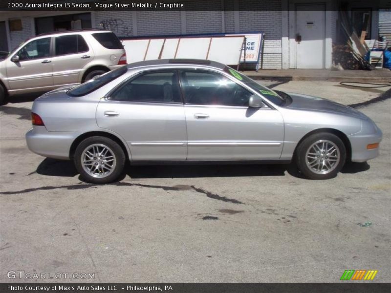 Vogue Silver Metallic / Graphite 2000 Acura Integra LS Sedan