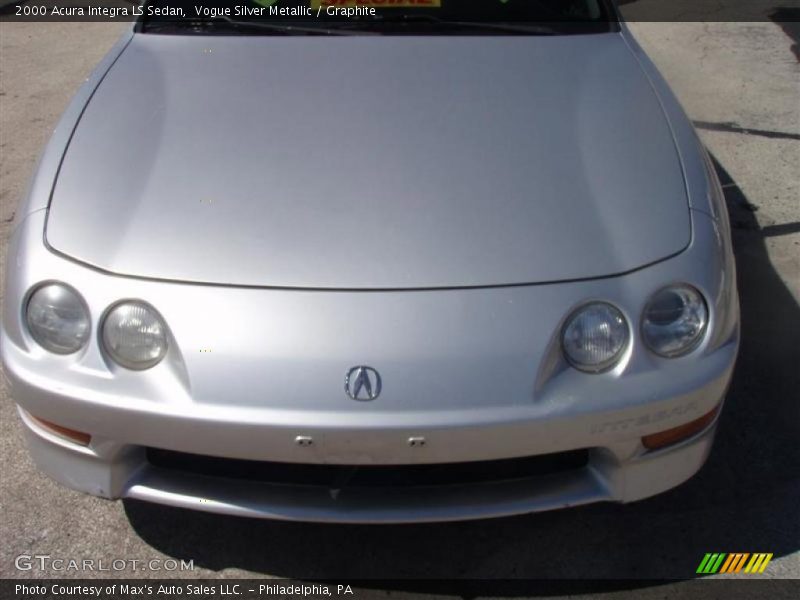 Vogue Silver Metallic / Graphite 2000 Acura Integra LS Sedan