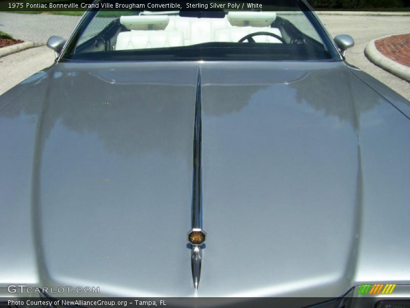 Sterling Silver Poly / White 1975 Pontiac Bonneville Grand Ville Brougham Convertible