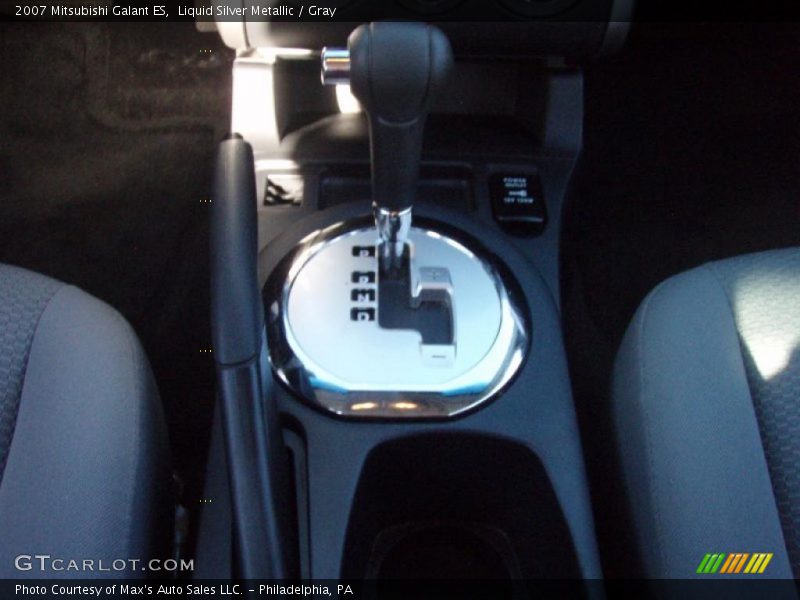 Liquid Silver Metallic / Gray 2007 Mitsubishi Galant ES