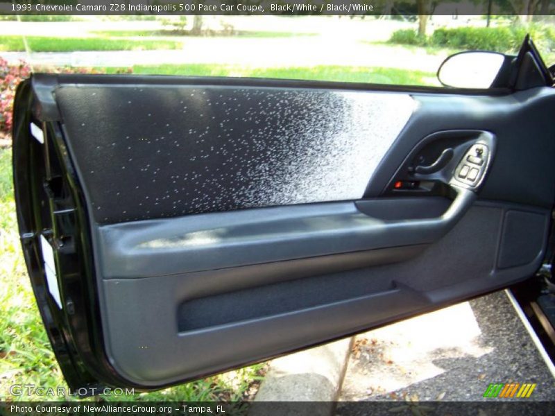 Black/White / Black/White 1993 Chevrolet Camaro Z28 Indianapolis 500 Pace Car Coupe