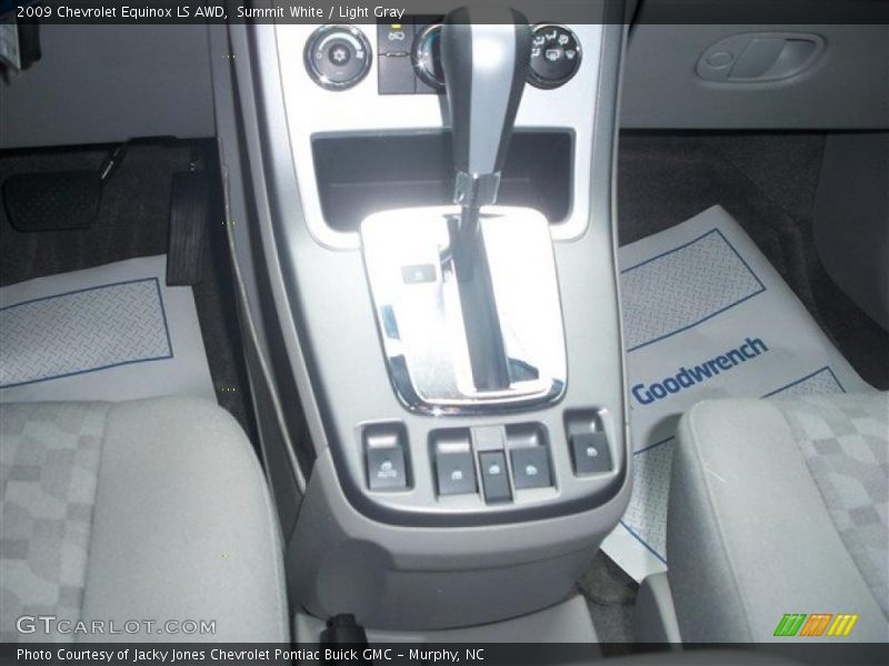 Summit White / Light Gray 2009 Chevrolet Equinox LS AWD