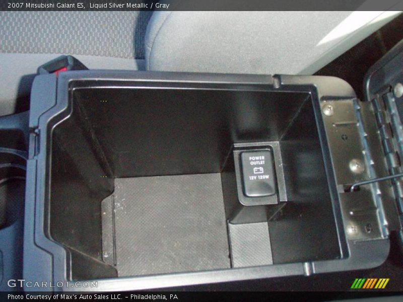 Liquid Silver Metallic / Gray 2007 Mitsubishi Galant ES