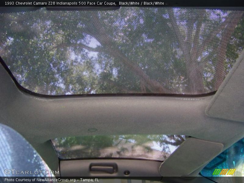 Black/White / Black/White 1993 Chevrolet Camaro Z28 Indianapolis 500 Pace Car Coupe