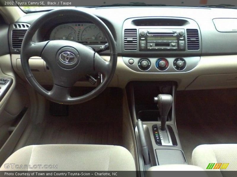 Black / Taupe 2002 Toyota Camry SE