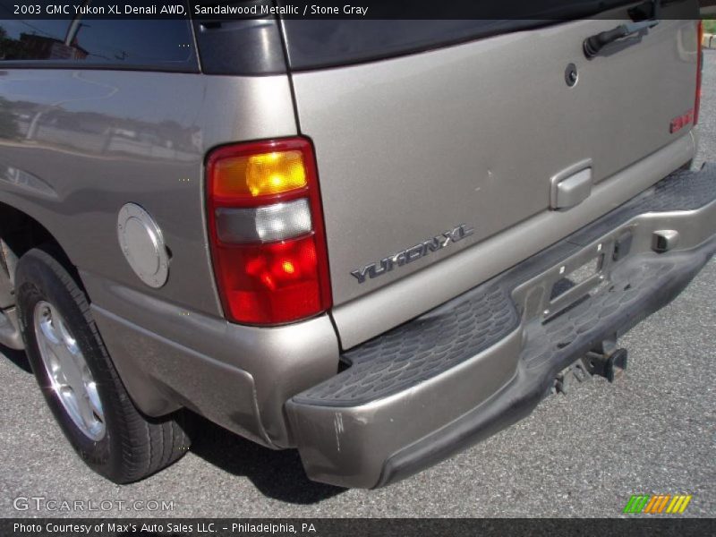 Sandalwood Metallic / Stone Gray 2003 GMC Yukon XL Denali AWD