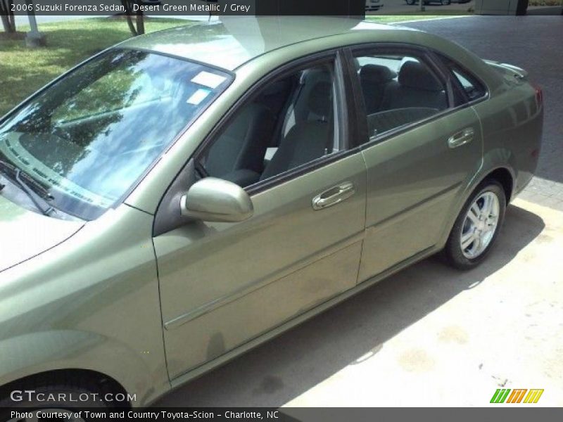 Desert Green Metallic / Grey 2006 Suzuki Forenza Sedan