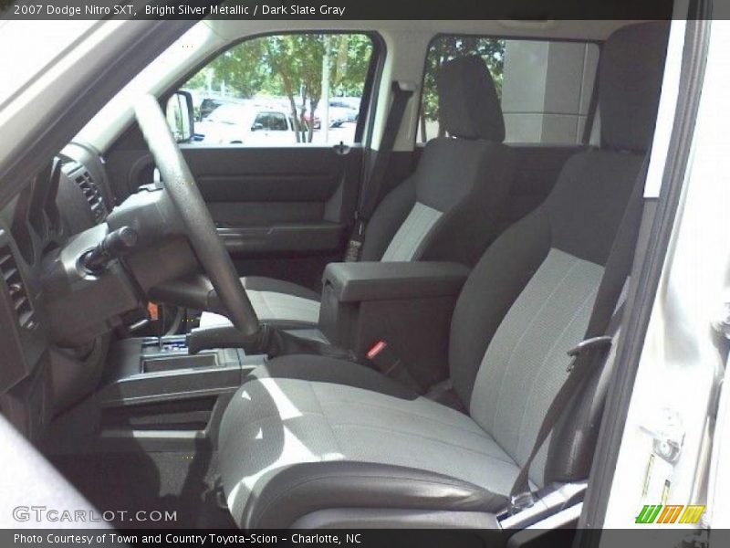 Bright Silver Metallic / Dark Slate Gray 2007 Dodge Nitro SXT