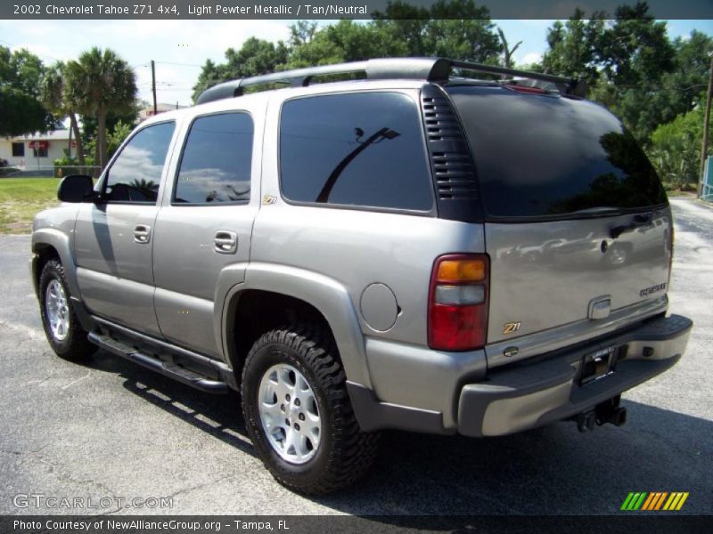Light Pewter Metallic / Tan/Neutral 2002 Chevrolet Tahoe Z71 4x4