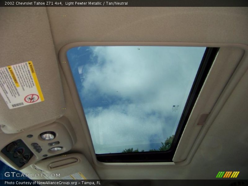 Light Pewter Metallic / Tan/Neutral 2002 Chevrolet Tahoe Z71 4x4