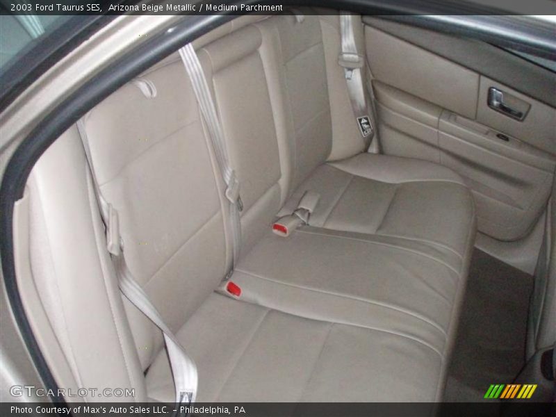 Arizona Beige Metallic / Medium Parchment 2003 Ford Taurus SES