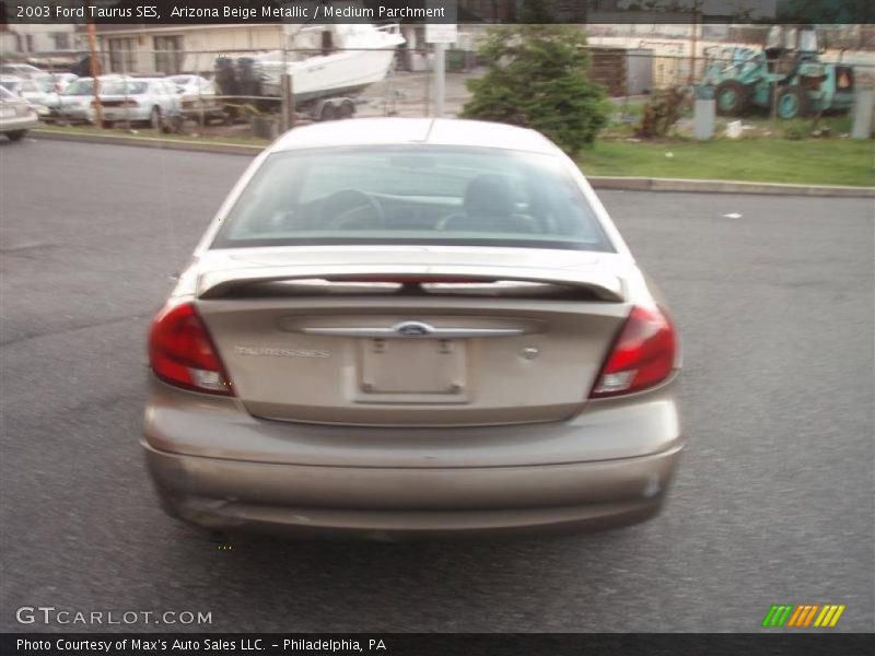 Arizona Beige Metallic / Medium Parchment 2003 Ford Taurus SES