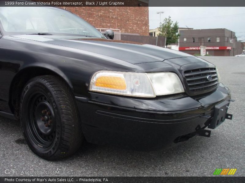 Black / Light Graphite 1999 Ford Crown Victoria Police Interceptor