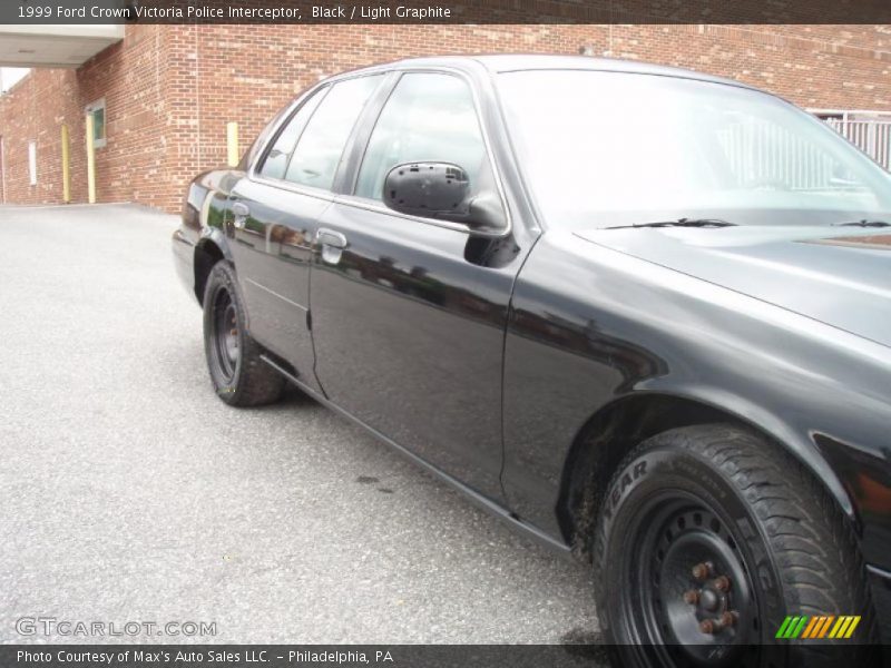 Black / Light Graphite 1999 Ford Crown Victoria Police Interceptor