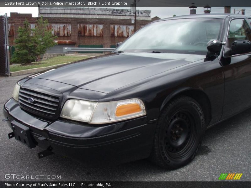 Black / Light Graphite 1999 Ford Crown Victoria Police Interceptor