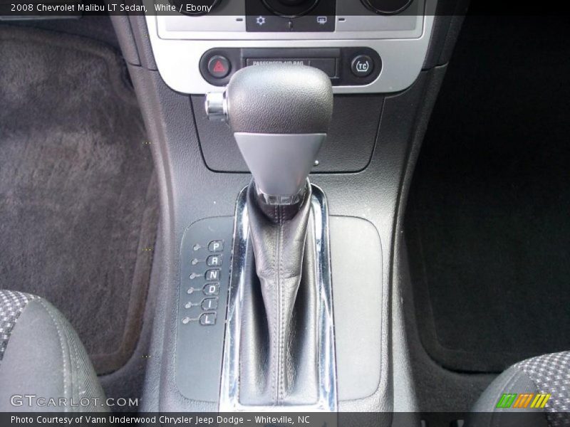 White / Ebony 2008 Chevrolet Malibu LT Sedan