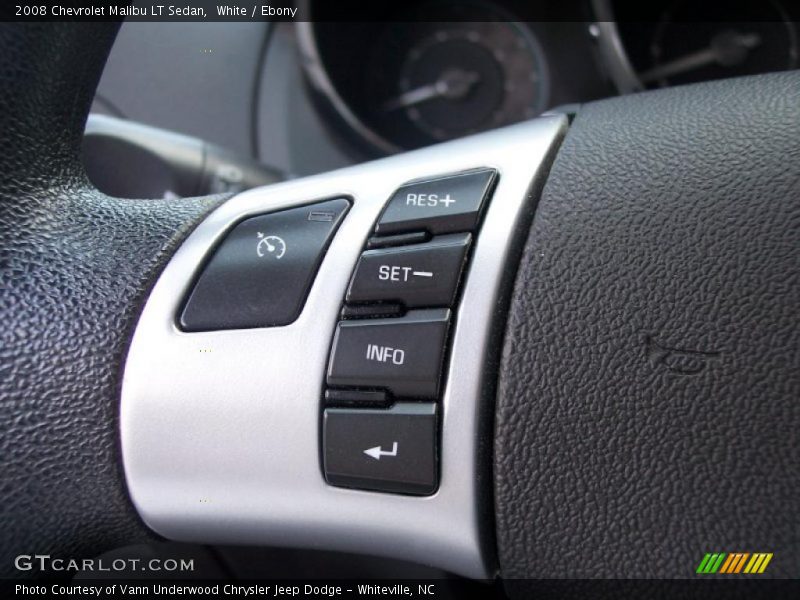 White / Ebony 2008 Chevrolet Malibu LT Sedan