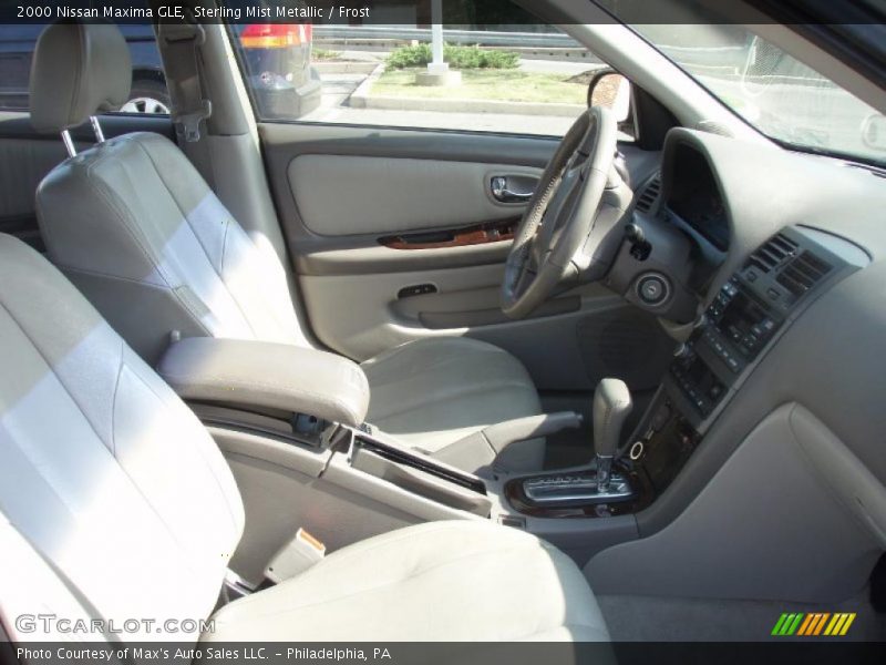 Sterling Mist Metallic / Frost 2000 Nissan Maxima GLE