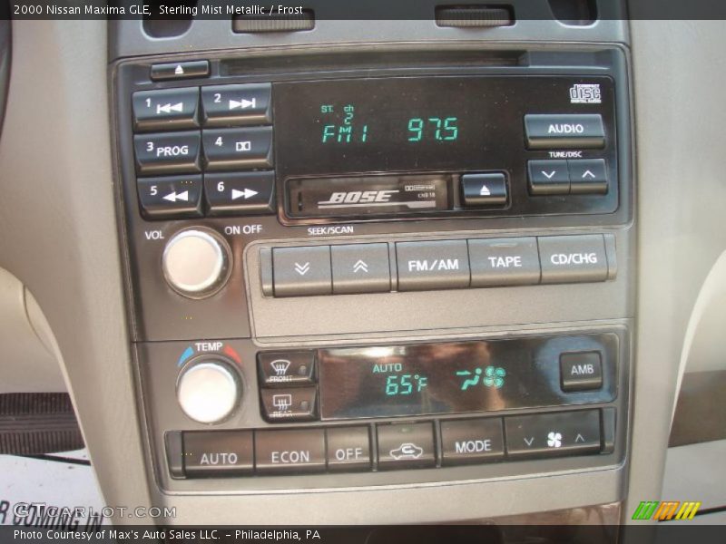 Sterling Mist Metallic / Frost 2000 Nissan Maxima GLE