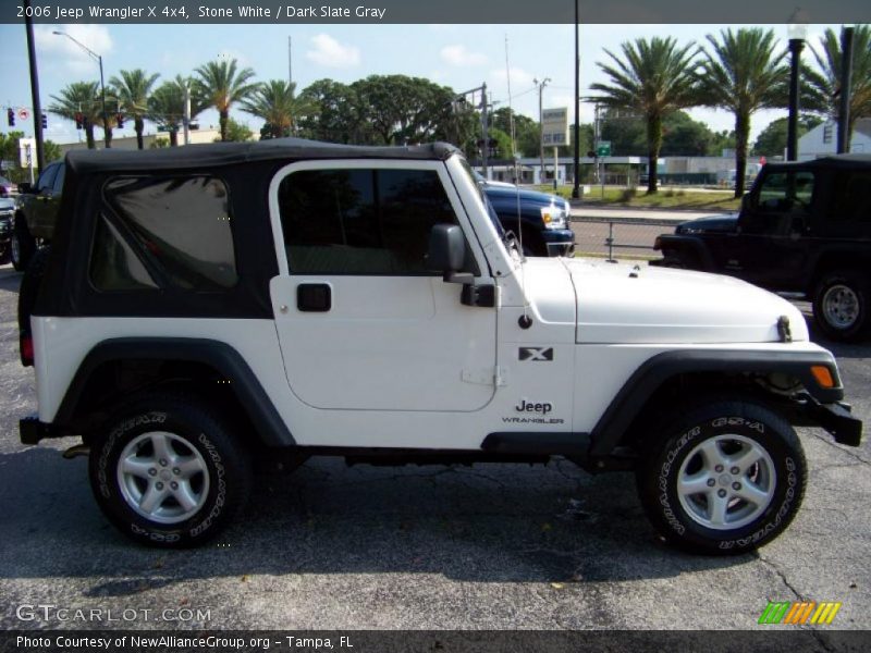 Stone White / Dark Slate Gray 2006 Jeep Wrangler X 4x4
