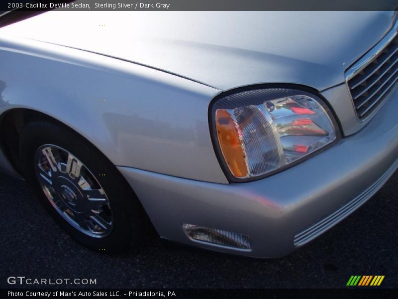 Sterling Silver / Dark Gray 2003 Cadillac DeVille Sedan