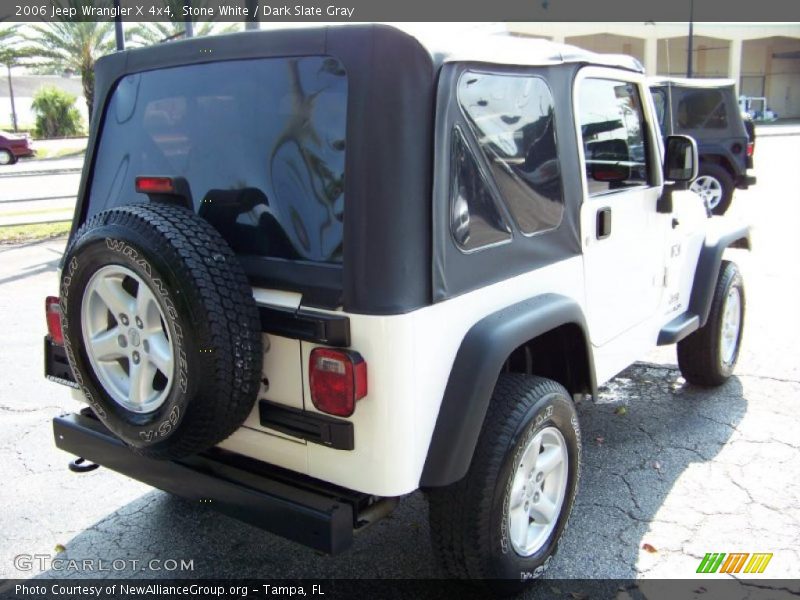 Stone White / Dark Slate Gray 2006 Jeep Wrangler X 4x4