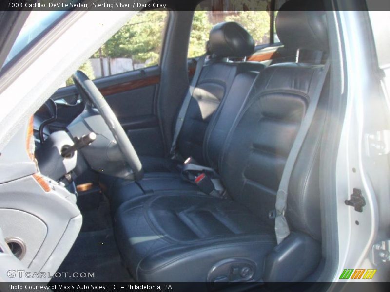 Sterling Silver / Dark Gray 2003 Cadillac DeVille Sedan