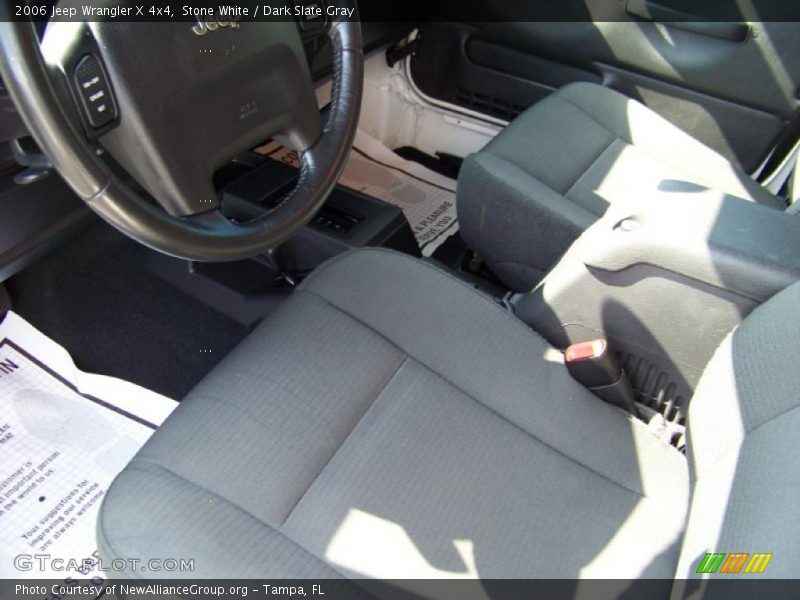 Stone White / Dark Slate Gray 2006 Jeep Wrangler X 4x4