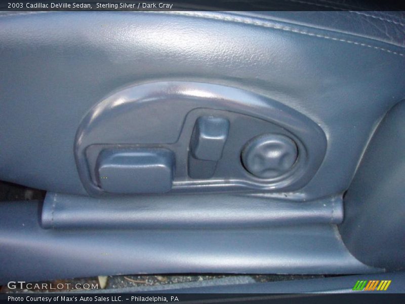 Sterling Silver / Dark Gray 2003 Cadillac DeVille Sedan