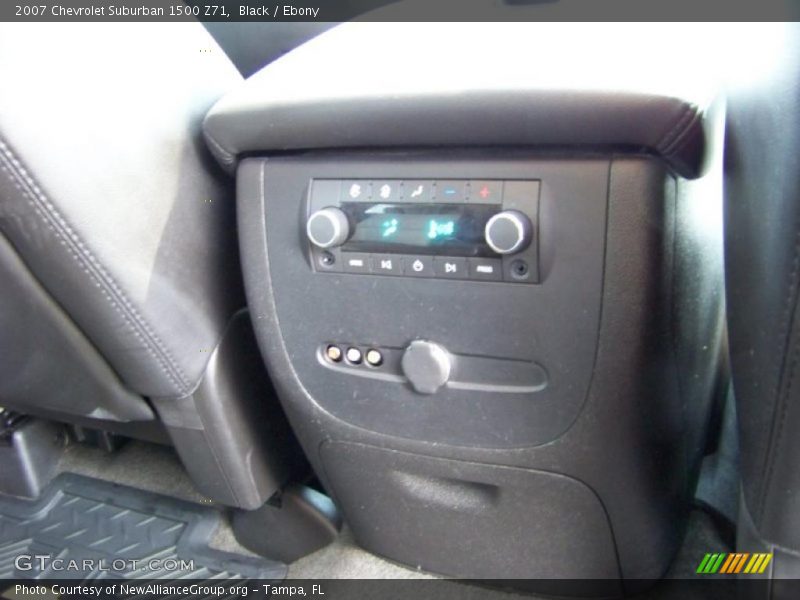 Black / Ebony 2007 Chevrolet Suburban 1500 Z71