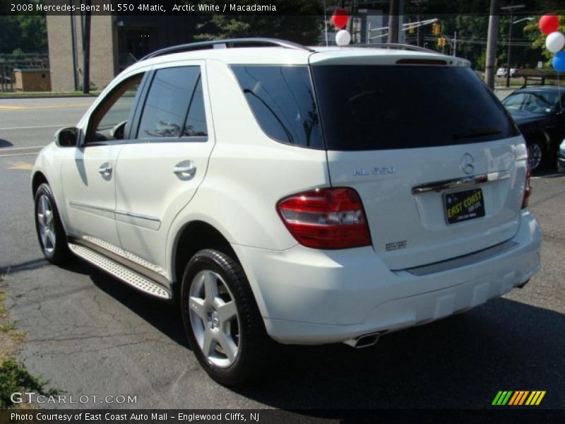 Arctic White / Macadamia 2008 Mercedes-Benz ML 550 4Matic