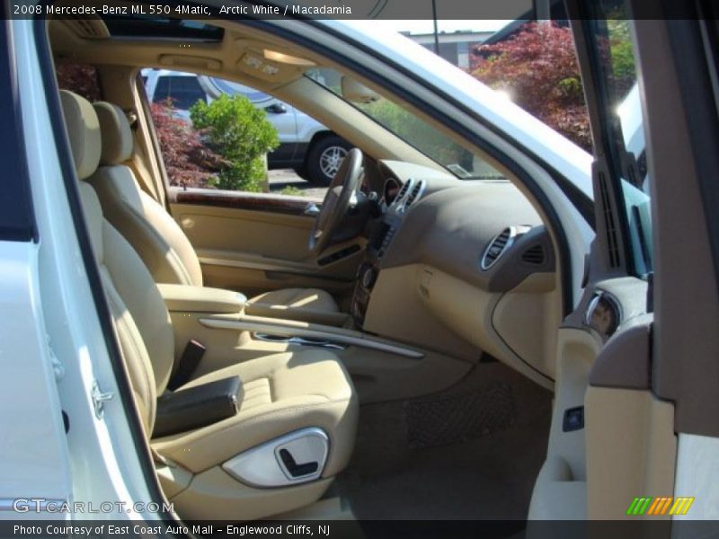 Arctic White / Macadamia 2008 Mercedes-Benz ML 550 4Matic