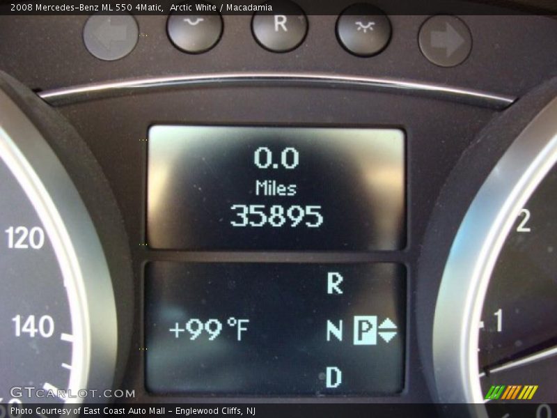 Arctic White / Macadamia 2008 Mercedes-Benz ML 550 4Matic