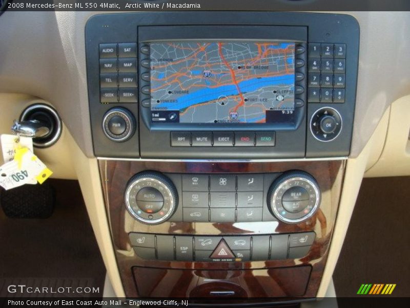 Arctic White / Macadamia 2008 Mercedes-Benz ML 550 4Matic