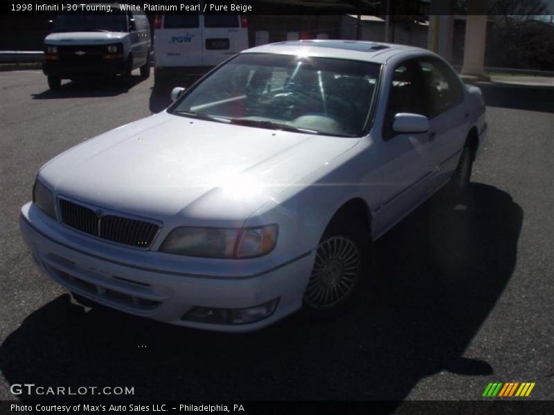 White Platinum Pearl / Pure Beige 1998 Infiniti I 30 Touring