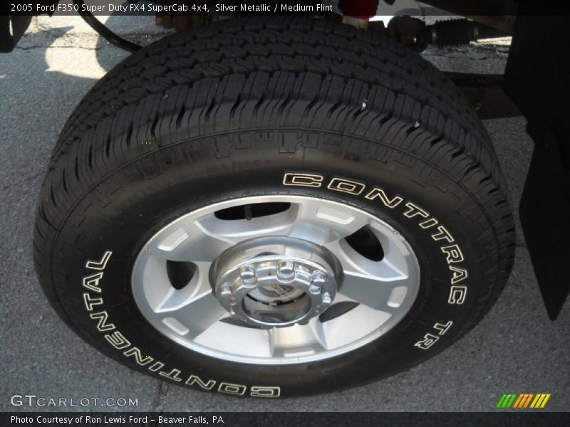 Silver Metallic / Medium Flint 2005 Ford F350 Super Duty FX4 SuperCab 4x4