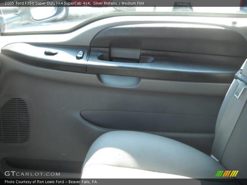 Silver Metallic / Medium Flint 2005 Ford F350 Super Duty FX4 SuperCab 4x4