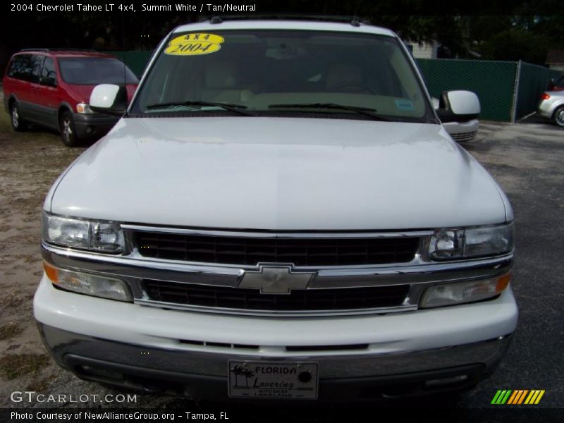 Summit White / Tan/Neutral 2004 Chevrolet Tahoe LT 4x4