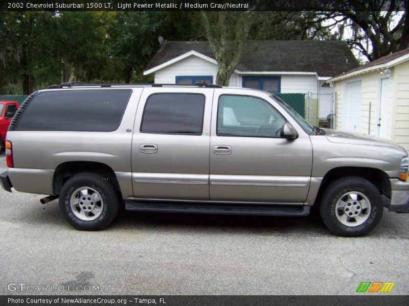 Light Pewter Metallic / Medium Gray/Neutral 2002 Chevrolet Suburban 1500 LT